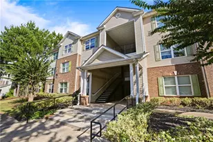 12203 Fairington Ridge Cir, Lithonia, GA 30038 - Photo 2