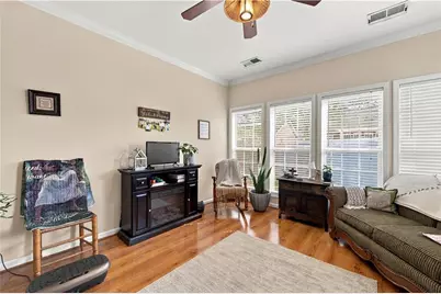 131 Regency Row SW, Calhoun, GA 30701 - Photo 6