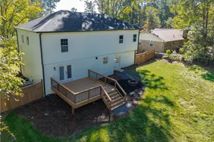 3820 Lake Dr SE, Smyrna, GA 30082 - Photo 78