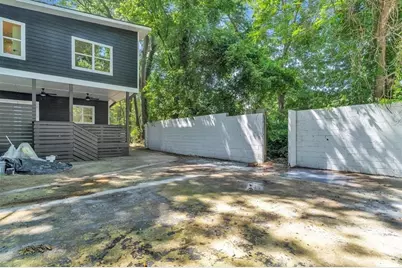 299 Flowers Place NW, Atlanta, GA 30314 - Photo 18