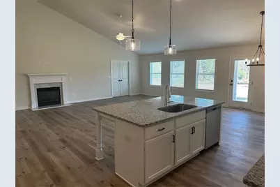 645 Rodeo Drive, Auburn, GA 30011 - Photo 8