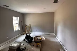 11 Meridian Dr, Newnan, GA 30263 - Photo 6