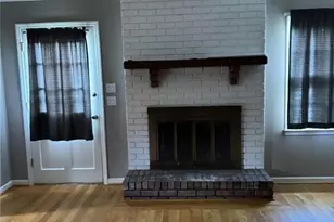 7582 Bates Dr, Alpharetta, GA 30004 - Photo 16