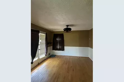 7582 Bates Drive, Alpharetta, GA 30004 - Photo 18