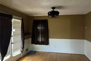 7582 Bates Dr, Alpharetta, GA 30004 - Photo 18