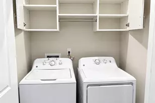 2557 Castellan Dr, Atlanta, GA 30316 - Photo 26