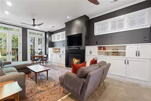 2079 Dunwoody St NE, Atlanta, GA 30317 - Photo 18