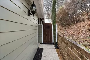 128 Jaime Dr, Canton, GA 30114 - Photo 2