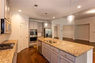 3727 Wartrace Dr SW, Atlanta, GA 30331 - Photo 4