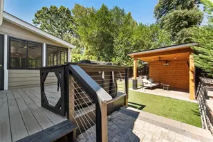 129 N Lakeside Dr NW, Kennesaw, GA 30144 - Photo 78
