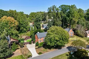 129 N Lakeside Dr NW, Kennesaw, GA 30144 - Photo 10