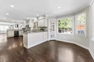 129 N Lakeside Dr NW, Kennesaw, GA 30144 - Photo 48