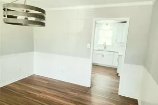 850 Springtime Dr, Lawrenceville, GA 30043 - Photo 8