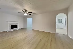 165 Towler Shoals Dr, Loganville, GA 30052 - Photo 2