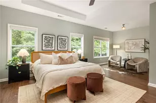 1052 Johnson Grove, Atlanta, GA 30318 - Photo 14