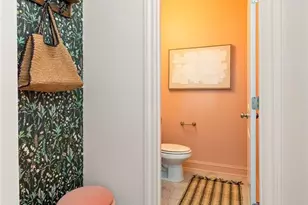 1052 Johnson Grove, Atlanta, GA 30318 - Photo 12
