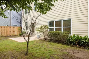 1052 Johnson Grove, Atlanta, GA 30318 - Photo 24