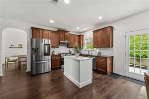 137 Farm Valley Dr, Canton, GA 30115 - Photo 10