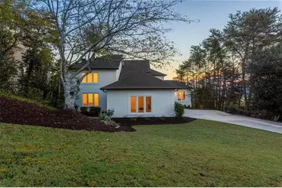 4350 Highborne Drive NE, Marietta, GA 30066 - Photo 2