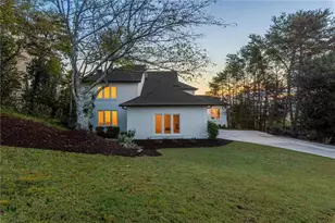 4350 Highborne Dr NE, Marietta, GA 30066 - Photo 2