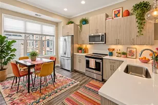 631 Broadview Pl NE, Atlanta, GA 30324 - Photo 2