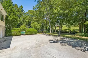 1691 Friar Tuck Rd NE, Atlanta, GA 30309 - Photo 34
