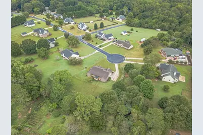 777 Appian Way, Statham, GA 30666 - Photo 56