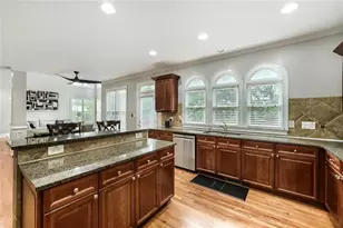 1543 Sever Creek Dr, Lawrenceville, GA 30043 - Photo 14