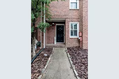 871 Lenox Oaks Circle NE, Atlanta, GA 30324 - Photo 2