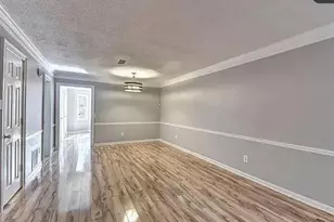 871 Lenox Oaks Cir NE, Atlanta, GA 30324 - Photo 10