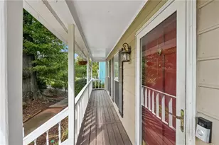 865 Branford Ln NW, Lilburn, GA 30047 - Photo 8