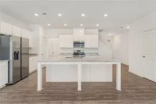 649 Isom Walk, Suwanee, GA 30024 - Photo 18