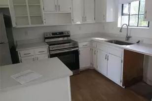 10386 Wisteria Ln, Jonesboro, GA 30238 - Photo 6
