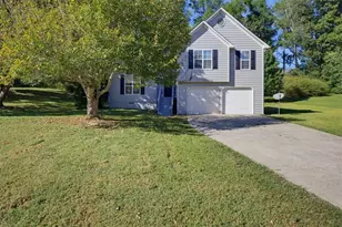 2340 Hollie Ln, Cumming, GA 30040 - Photo 2