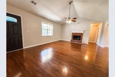 302 Lacebark Lane, Hampton, GA 30228 - Photo 4