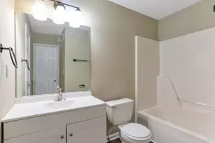 6488 Wellington Chase Ct, Lithonia, GA 30058 - Photo 16