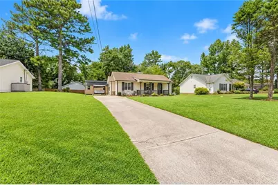 2560 Fairlane Drive, Cumming, GA 30041 - Photo 12