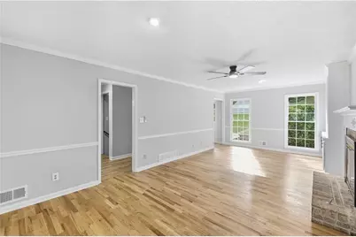 2706 Lillie Lake Drive SW, Marietta, GA 30064 - Photo 14