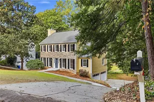 2706 Lillie Lk Dr SW, Marietta, GA 30064 - Photo 4