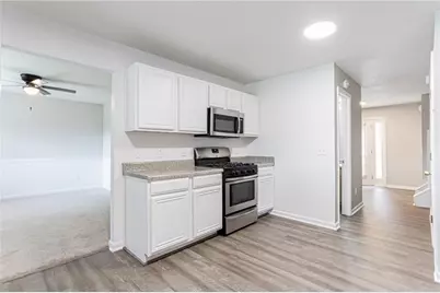 1947 Cutters Mill Way, Lithonia, GA 30058 - Photo 10