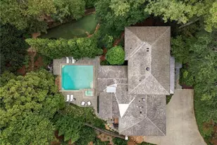 323 Blanton Rd NW, Atlanta, GA 30342 - Photo 2