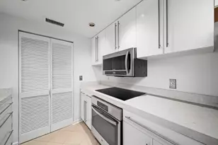 3481 Lakeside Dr NE, Atlanta, GA 30326 - Photo 4
