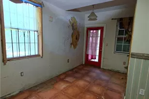 1057 Washington Ave, East Point, GA 30344 - Photo 18