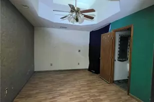 1057 Washington Ave, East Point, GA 30344 - Photo 8