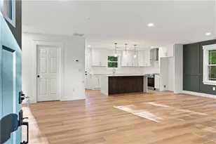 1547 Blanche Ct SE, Marietta, GA 30067 - Photo 4