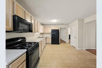 2416 Rambling Way, Lithonia, GA 30058 - Photo 4