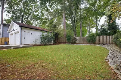 827 Derrydown Way, Decatur, GA 30030 - Photo 24