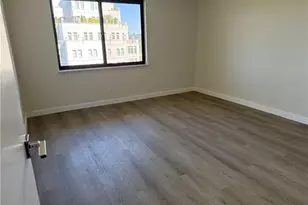 2460 Peachtree Rd NW, Atlanta, GA 30305 - Photo 20