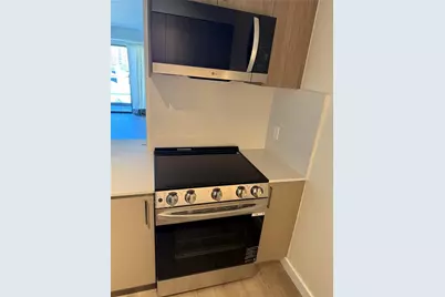 2460 Peachtree Road NW #1409, Atlanta, GA 30305 - Photo 12