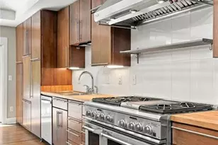 2145 Pine Forest Dr NE, Atlanta, GA 30345 - Photo 8